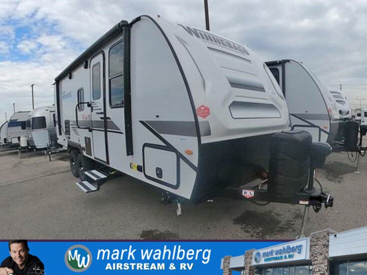 Thumbnail Photo undefined for New 2022 Winnebago Micro Minnie